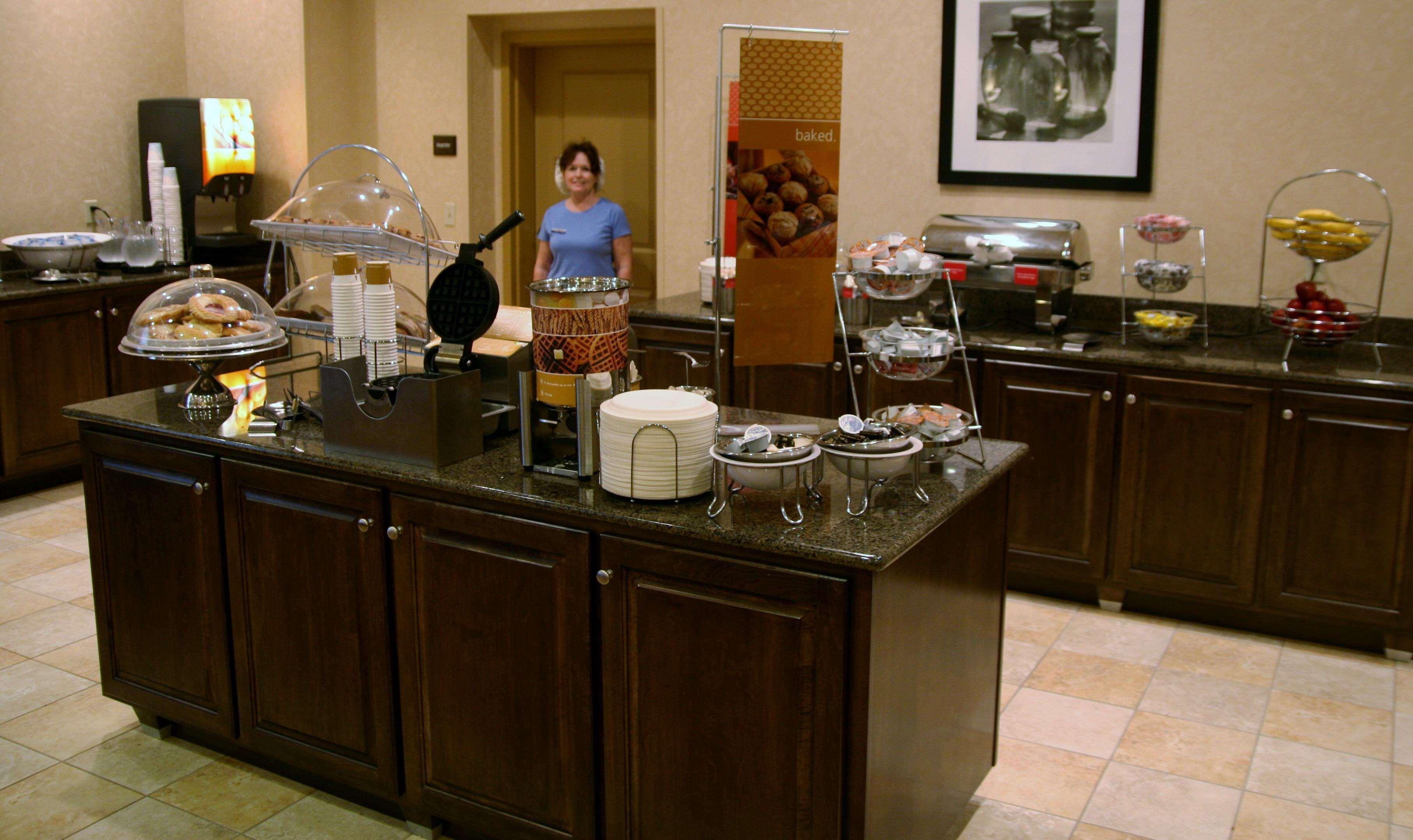 Hampton Inn Williamsburg Restoran fotoğraf