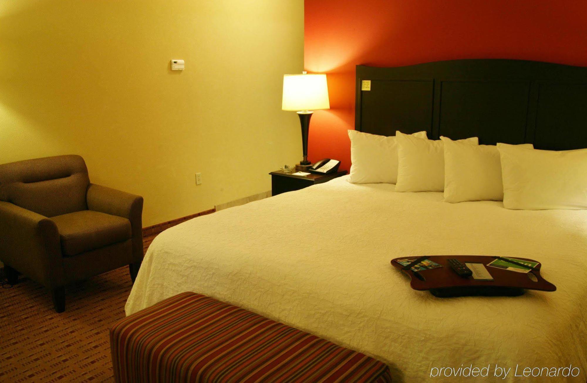 Hampton Inn Williamsburg Oda fotoğraf